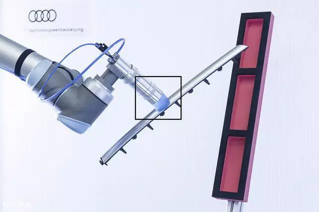 奥迪工厂自动化技术之柔性抓取机器人